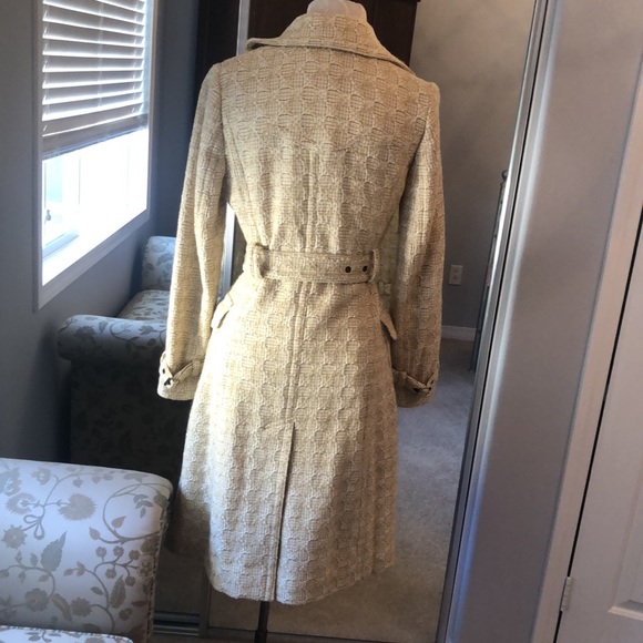 Banana Republic Coat - Picture 7 of 11